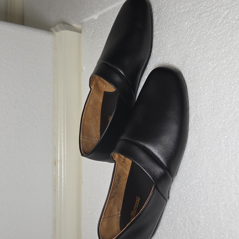 The Vermont Country Store | Men's Leather Slippers | 12M - Picture 5 of 5